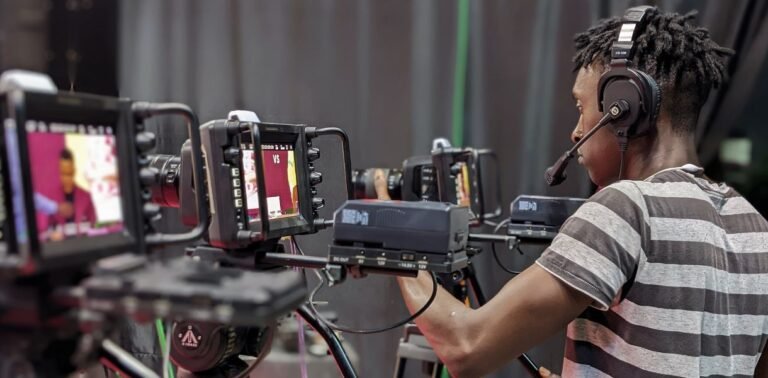 Wearable video streaming technology lets you record and stream hands-free videos in HD. Perfect for security, sports, vlogging, and remote work.